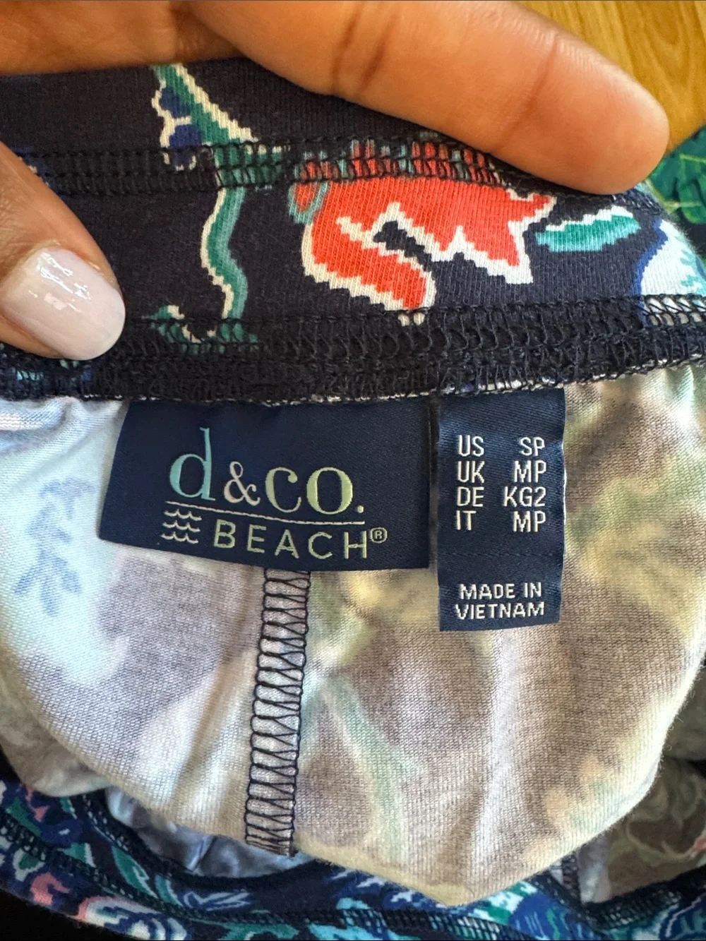 D&co Floral Beach Pants 🔅 size SP - Picture 3 of 10